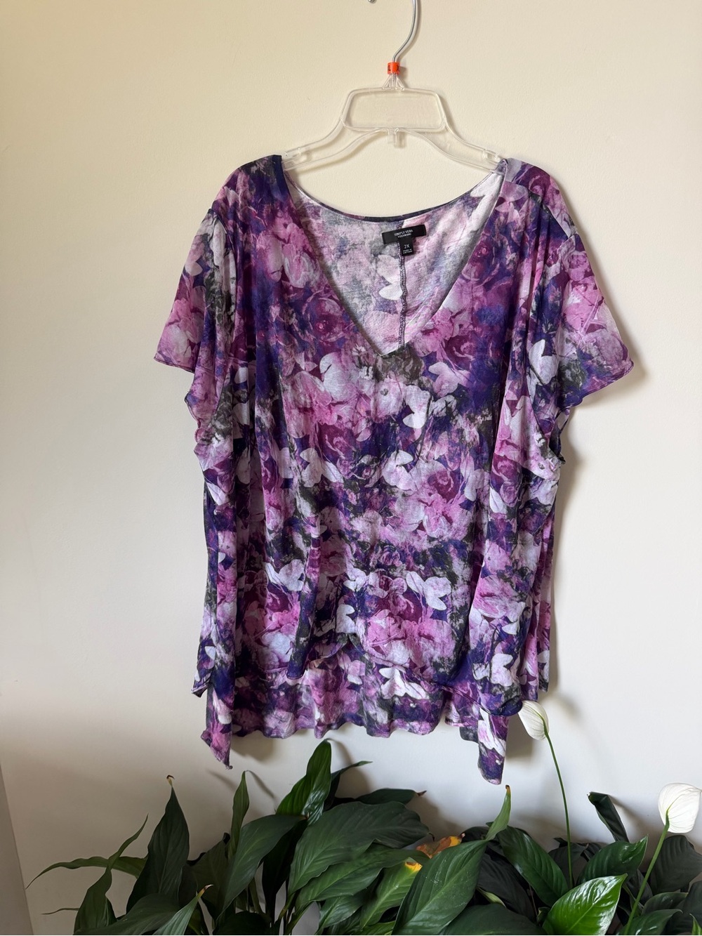 Simply Vera Vera Wang Purple Floral V-Neck Short Sleeve Tunic